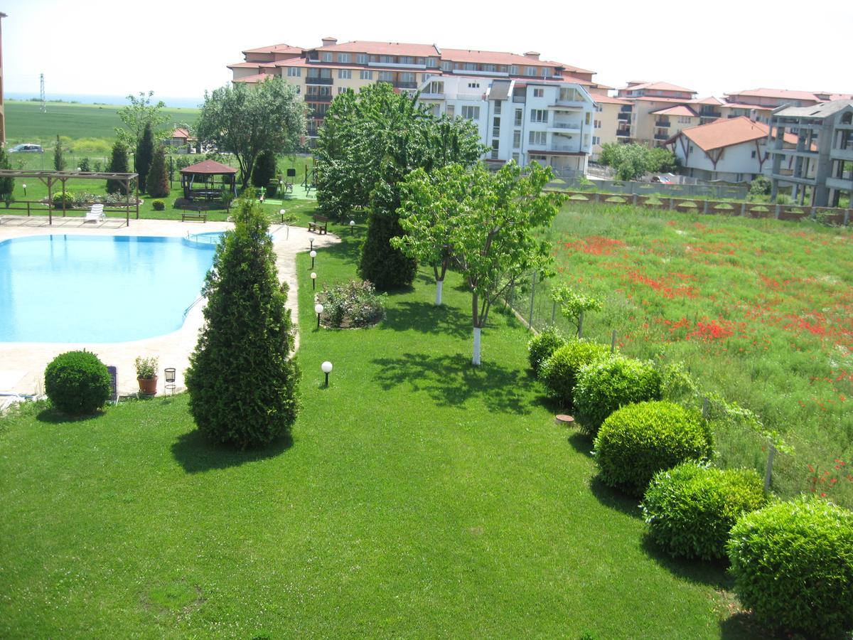 Chateau Aheloy Hotel Pomorie Exterior photo